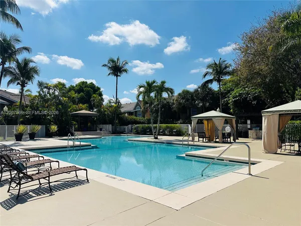 $1,900 | 15570 Southwest 105th Lane, Unit 1718, Miami, FL 33196