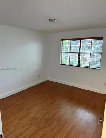 $1,900 | 15570 Southwest 105th Lane, Unit 1718, Miami, FL 33196