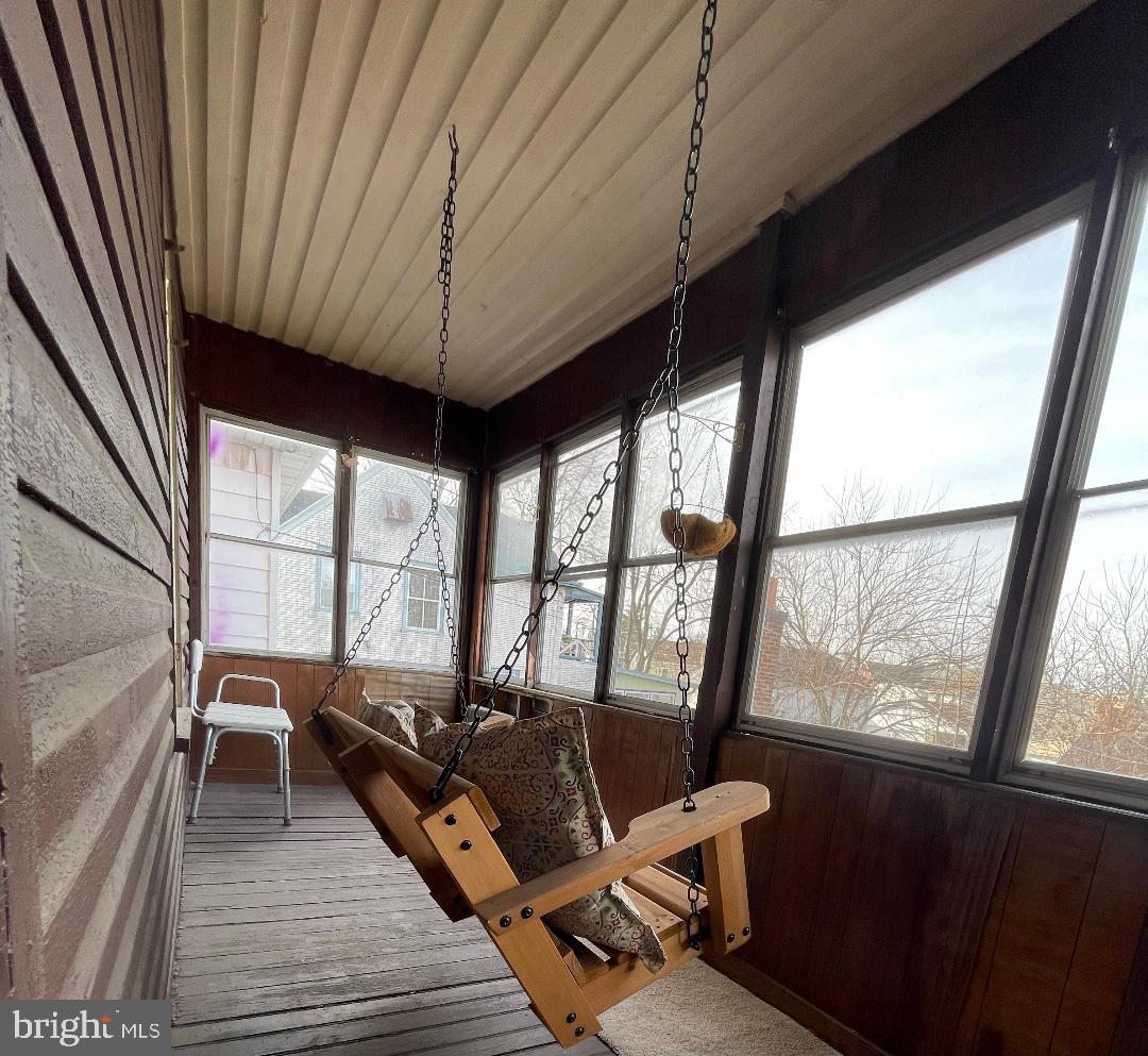 134 Pleasant Street Hanover, PA 17331 - Photo 3 of 10 2nd floor back room