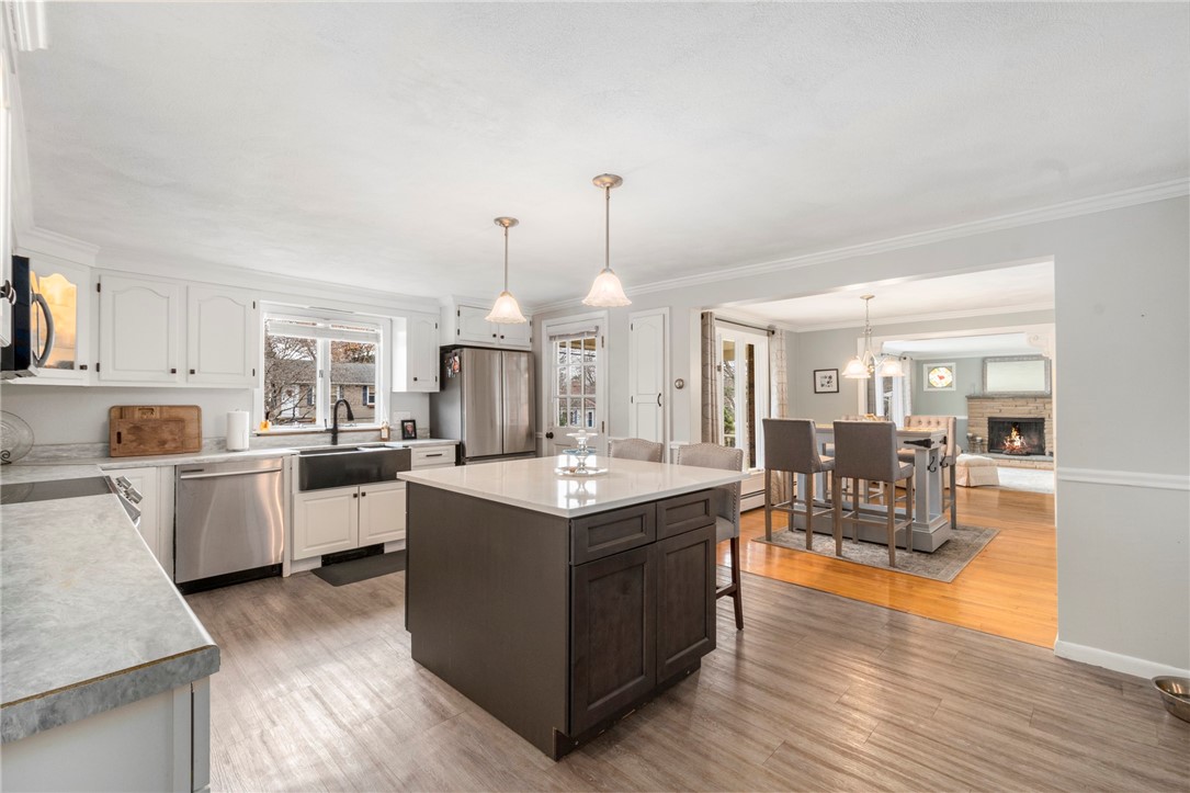 166 Gervais Street Coventry, RI 02816 - Photo 11 of 40