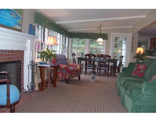 37 Howland Lane Hingham, MA 02043 - Photo 7 of 19