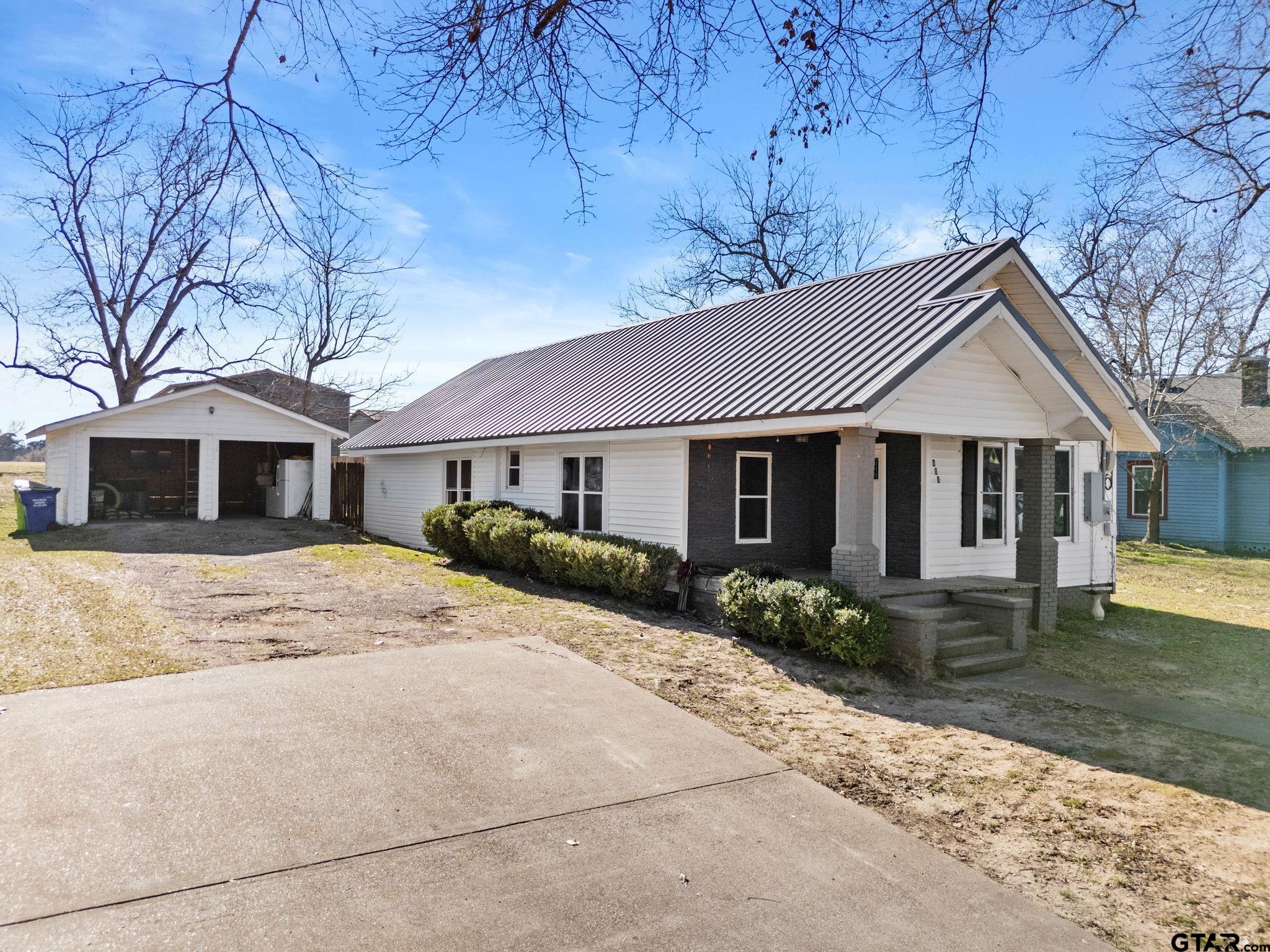 605 Dallas Street Winona, TX 75792 - Photo 16 of 25