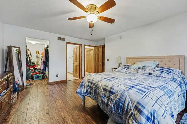 $300,000 | 4291 Oakridge Drive Northwest, Grand Rapids, MI 49534