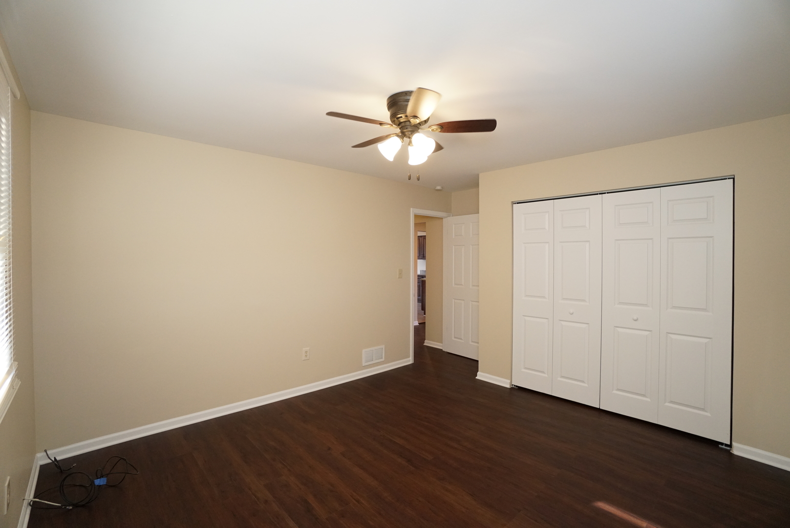 2908 30th Street Zion, IL 60099 - Photo 11 of 17