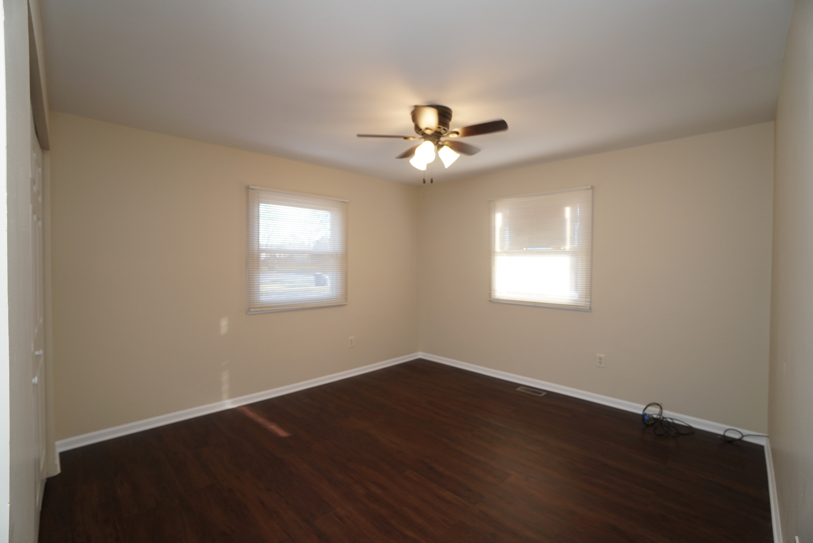 2908 30th Street Zion, IL 60099 - Photo 12 of 17