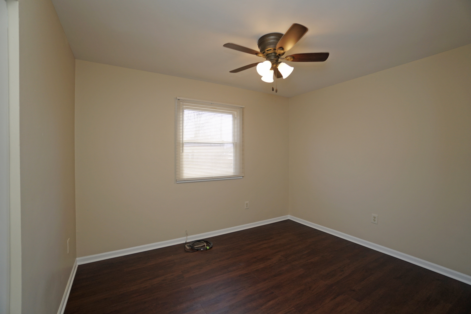 2908 30th Street Zion, IL 60099 - Photo 16 of 17