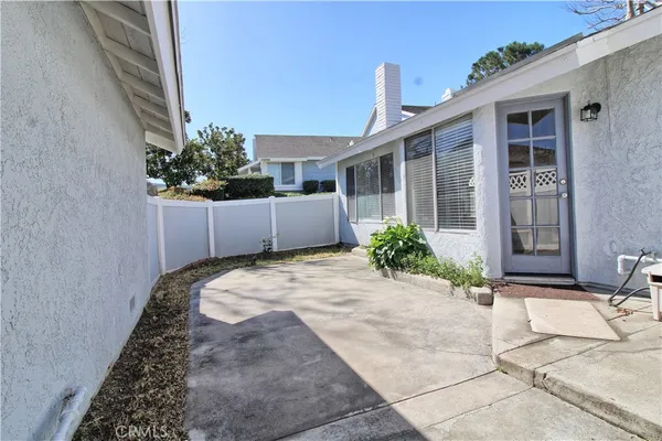 $2,750 | 25710 Sunrise Way, Loma Linda, CA 92354