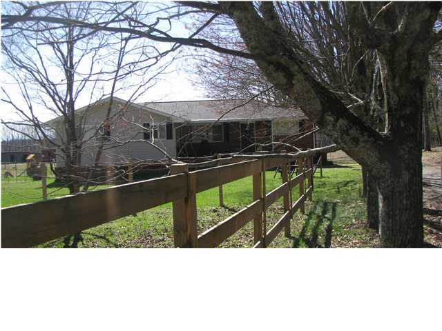 2222 Corral Road Signal Mountain, TN 37377 - Photo 1 of 5 Primary Photo