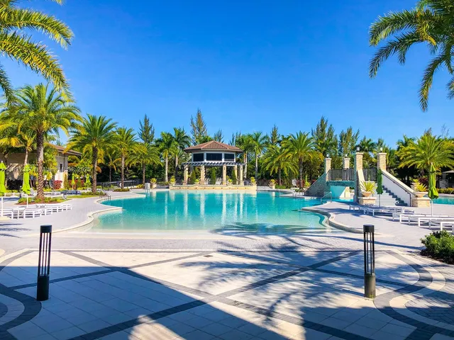 $480,000 | 8055 Northwest 104th Avenue, Unit 2, Doral, FL 33178