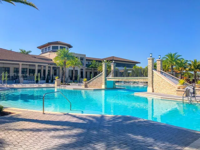 $480,000 | 8055 Northwest 104th Avenue, Unit 2, Doral, FL 33178