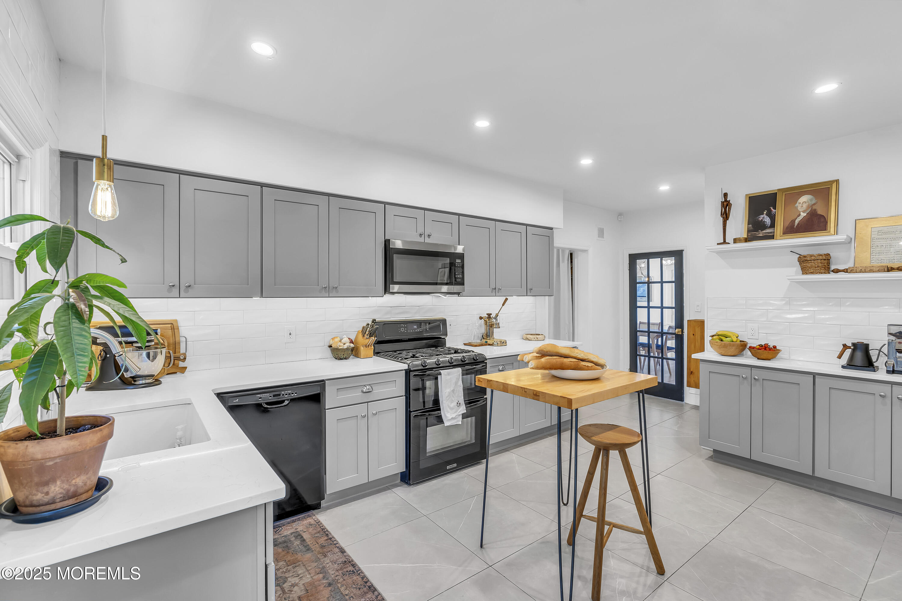 69 Maple Place Keyport, NJ 07735 - Photo 7 of 46 Kitchen