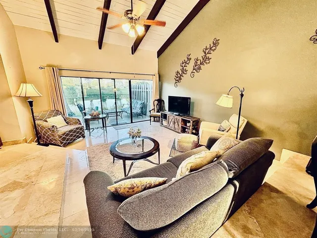 $3,300 | 2121 Southwest 82nd Avenue, Davie, FL 33324