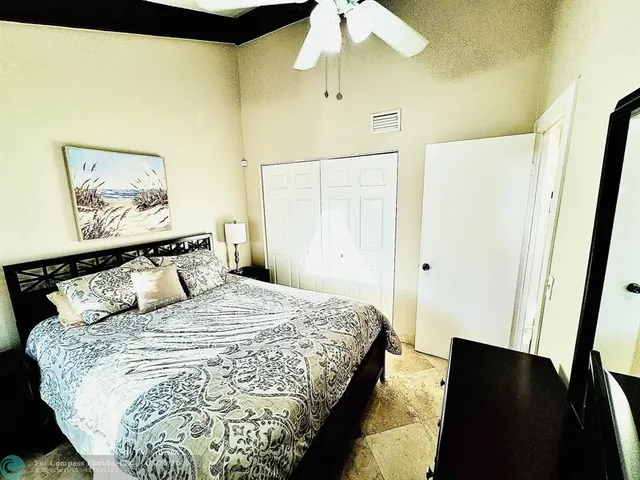 $3,300 | 2121 Southwest 82nd Avenue, Davie, FL 33324