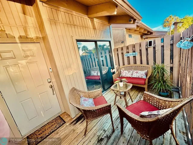 $3,300 | 2121 Southwest 82nd Avenue, Davie, FL 33324