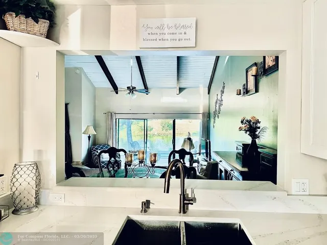 $3,300 | 2121 Southwest 82nd Avenue, Davie, FL 33324