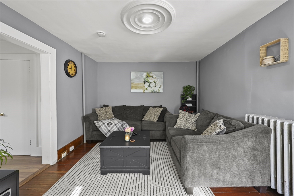 68 Orchard Street Pittsfield, MA 01201 - Photo 7 of 29