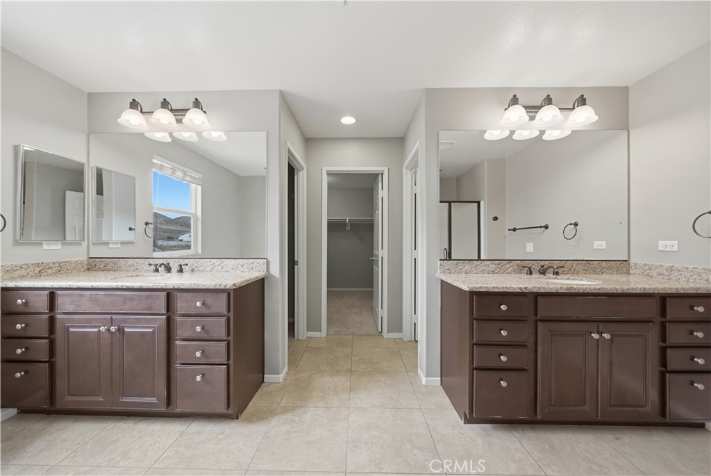 34308 Heather Ridge Road Lake Elsinore, CA 92532 - Photo 20 of 31 Primary Bathroom