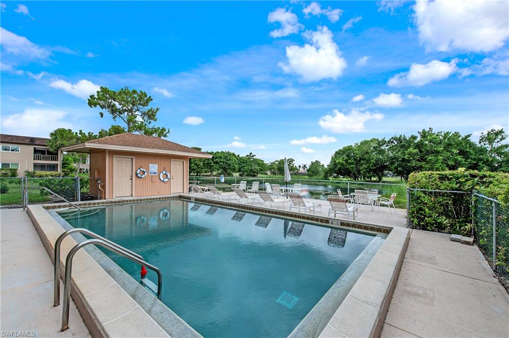 5535 Rattlesnake Hammock Road, Unit 303 Naples, FL 34113 - Photo 28 of 31 Gallery Image 28