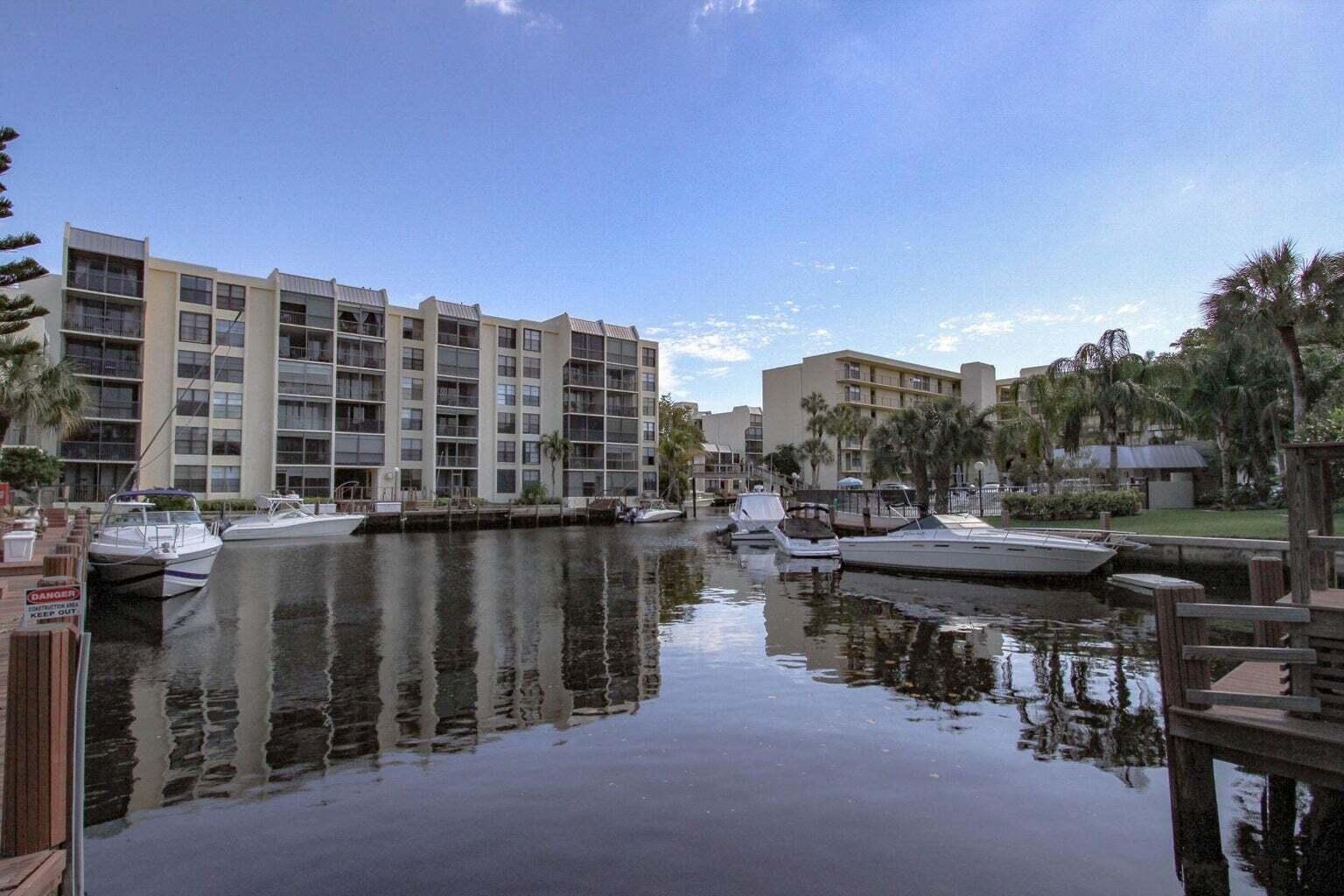 11 Royal Palm Way, Unit 1040 Boca Raton, FL 33432 - Photo 25 of 33 20220331201016361369000000-o