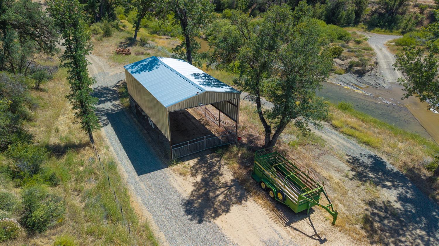 20505 Coalinga Road Paicines, CA 95043 - Photo 21 of 88