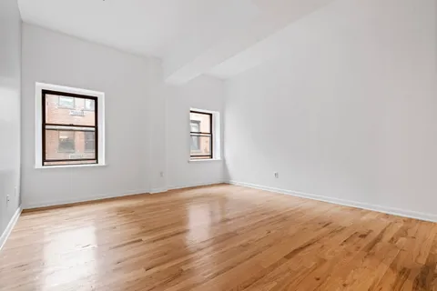 $325,000 | 227 Christopher Columbus Drive, Unit 332B, Jersey City, NJ 07302