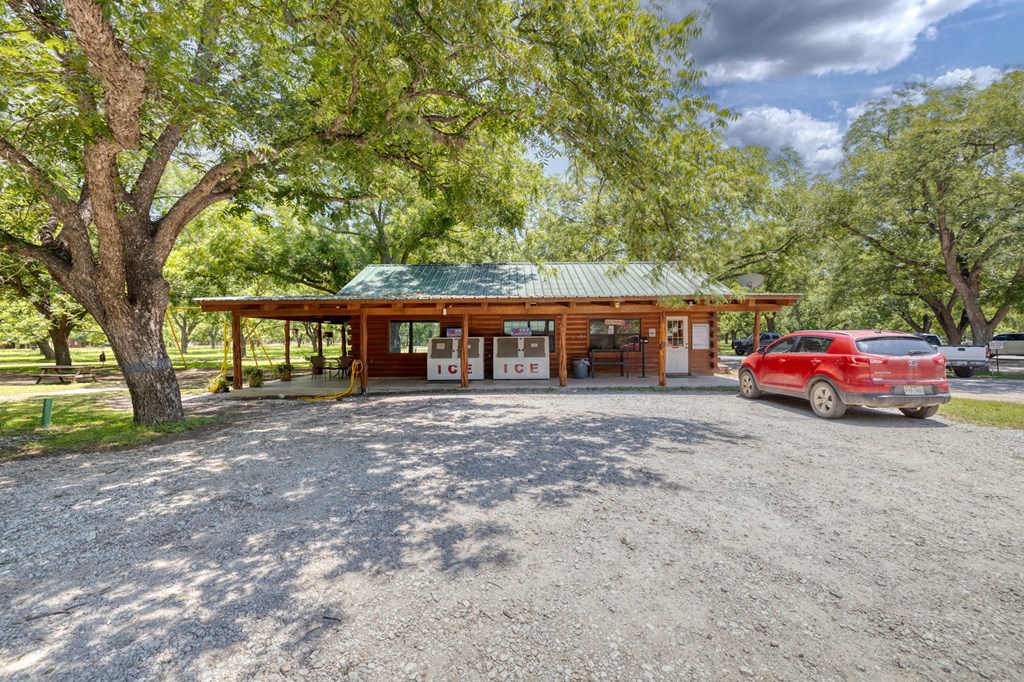98 Red Wright Road Rio Frio, TX 78879 - Photo 25 of 44