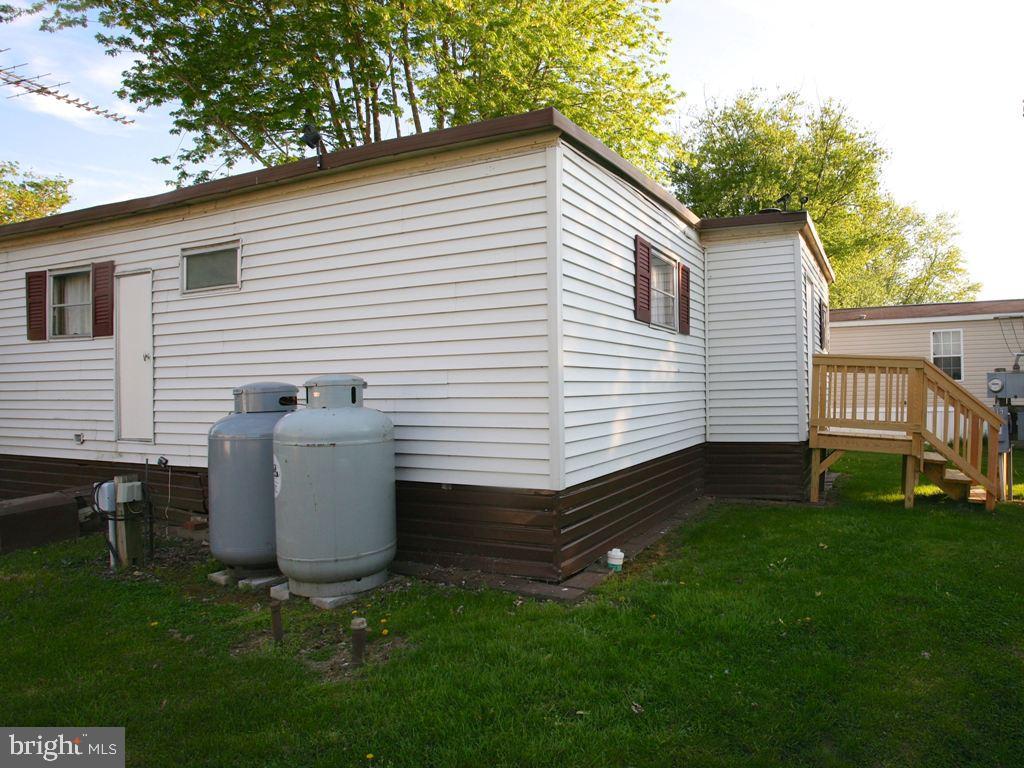 42 Lobin Road East Earl, PA 17519 - Photo 4 of 15 Gallery Image 4