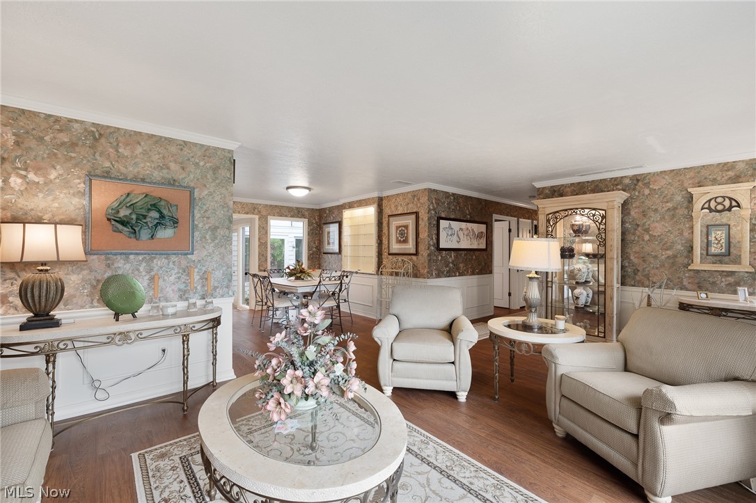 662 Barrett Road Berea, OH 44017 - Photo 16 of 36 Gallery Image 16