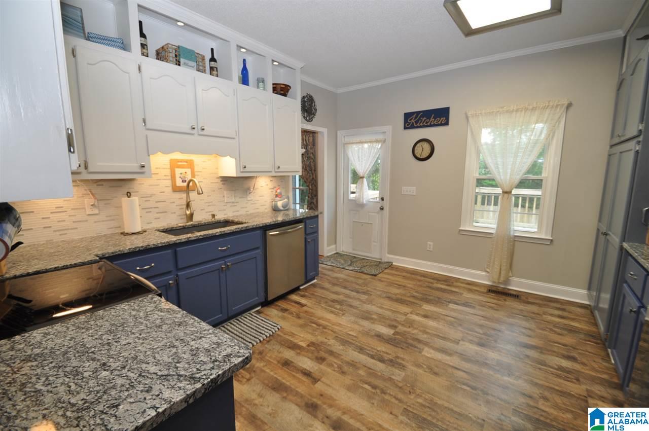 136 Kentwood Way Alabaster, AL 35007 - Photo 4 of 15