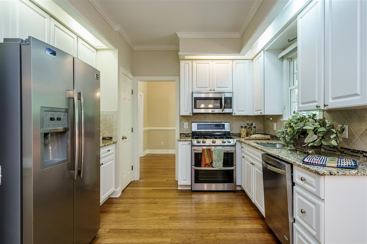 7101 Wilderness Road Raleigh, NC 27613 - Photo 7 of 24 Kitchen