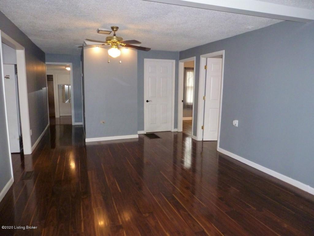 1763 Summit Road Big Clifty, KY 42712 - Photo 3 of 29 P1050529