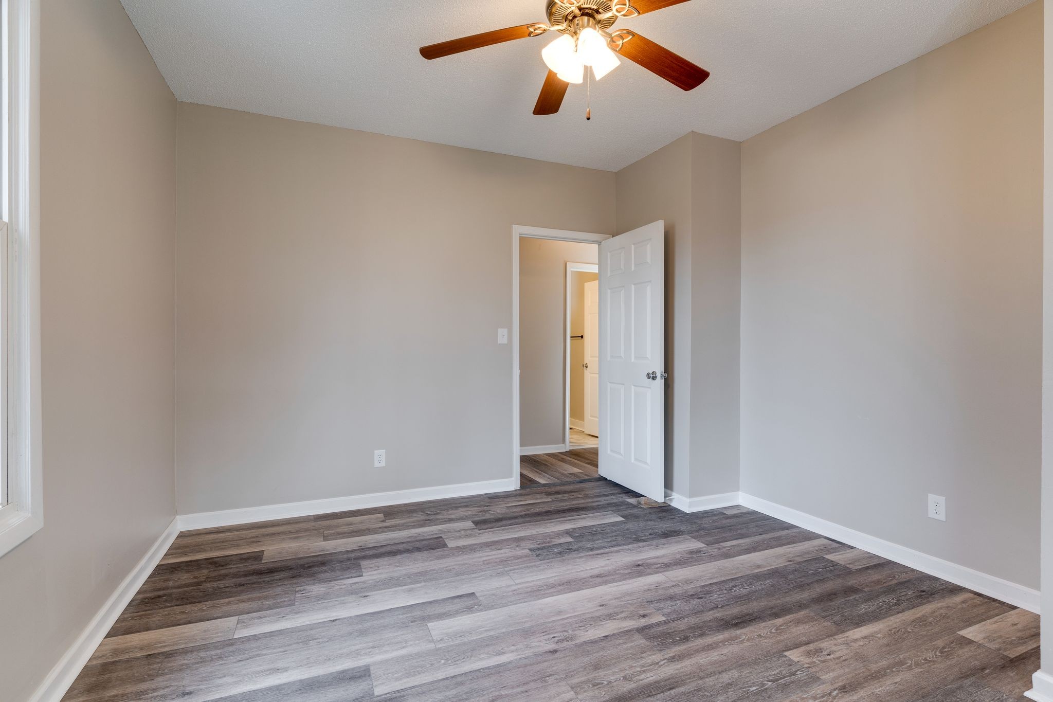 68 North Main Street Springfield, TN 37172 - Photo 15 of 32