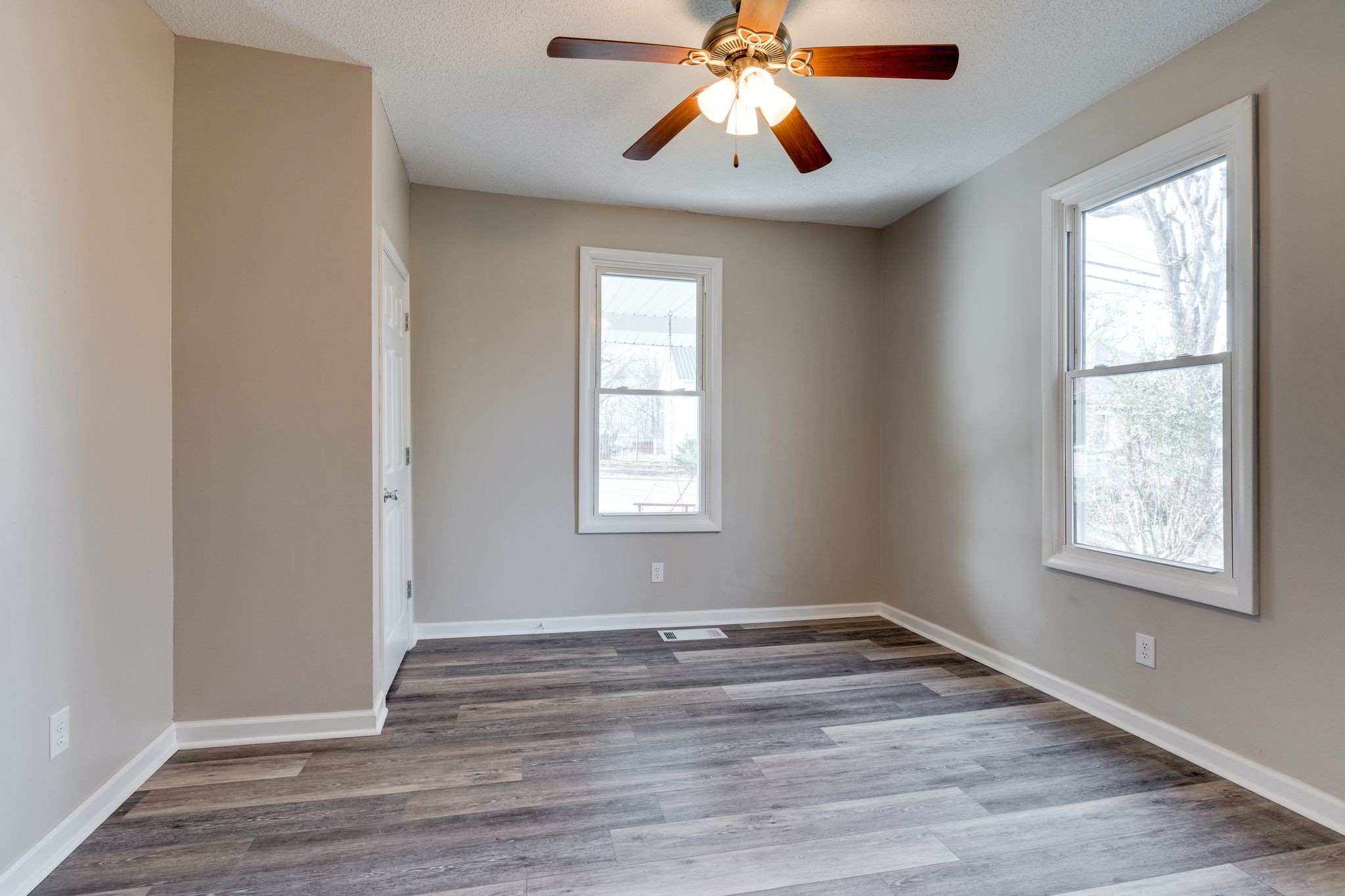 68 North Main Street Springfield, TN 37172 - Photo 16 of 32