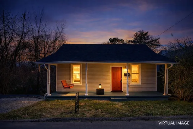 a front view of house with yard