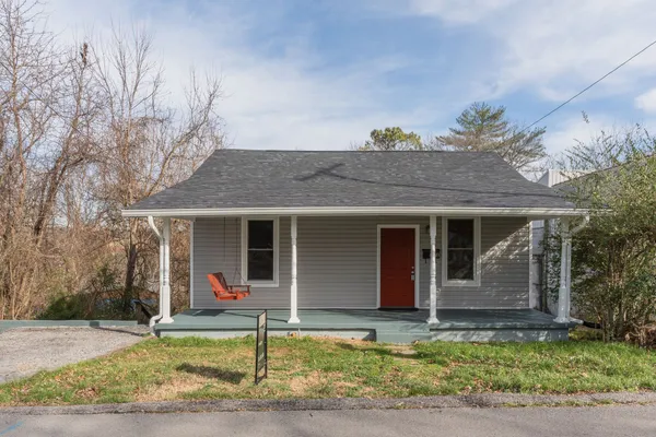 $239,500 | 68 North Main Street, Springfield, TN 37172