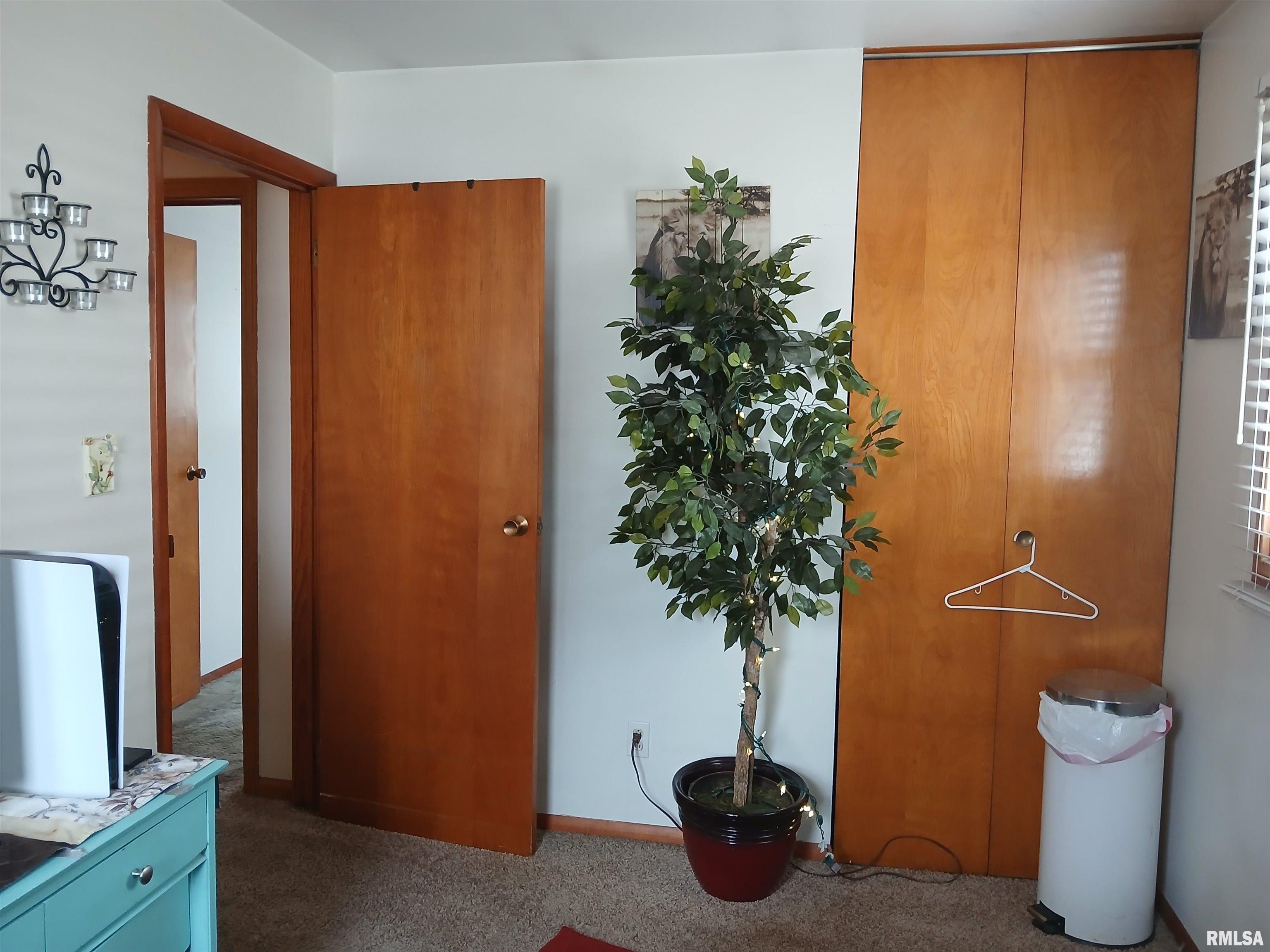 29 Melody Lane Springfield, IL 62702 - Photo 18 of 34