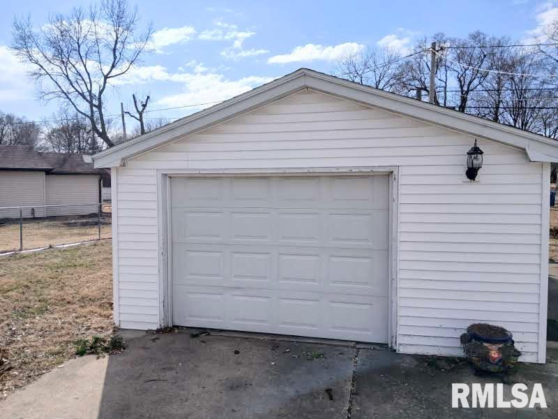 29 Melody Lane Springfield, IL 62702 - Photo 34 of 34