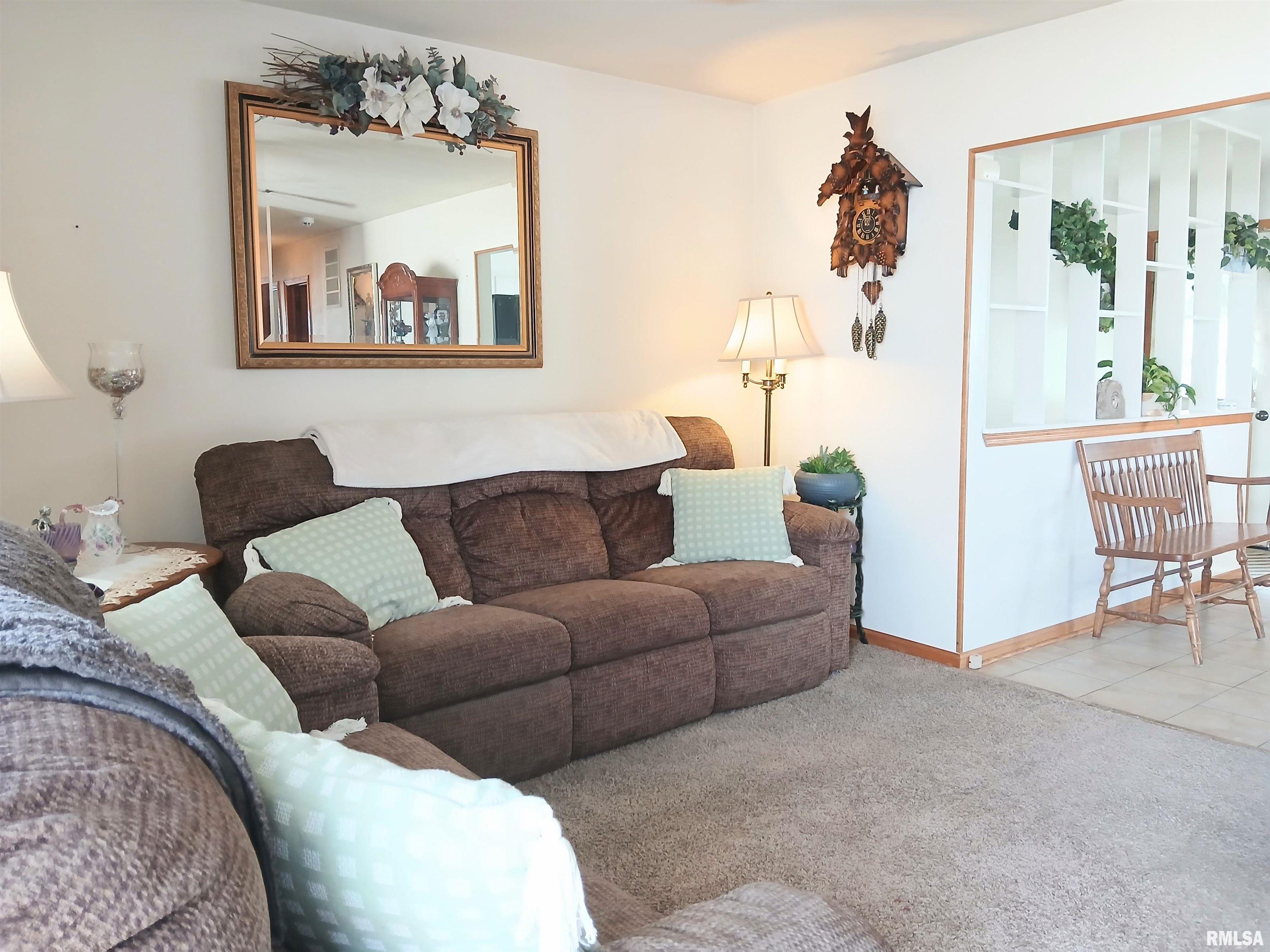 29 Melody Lane Springfield, IL 62702 - Photo 7 of 34