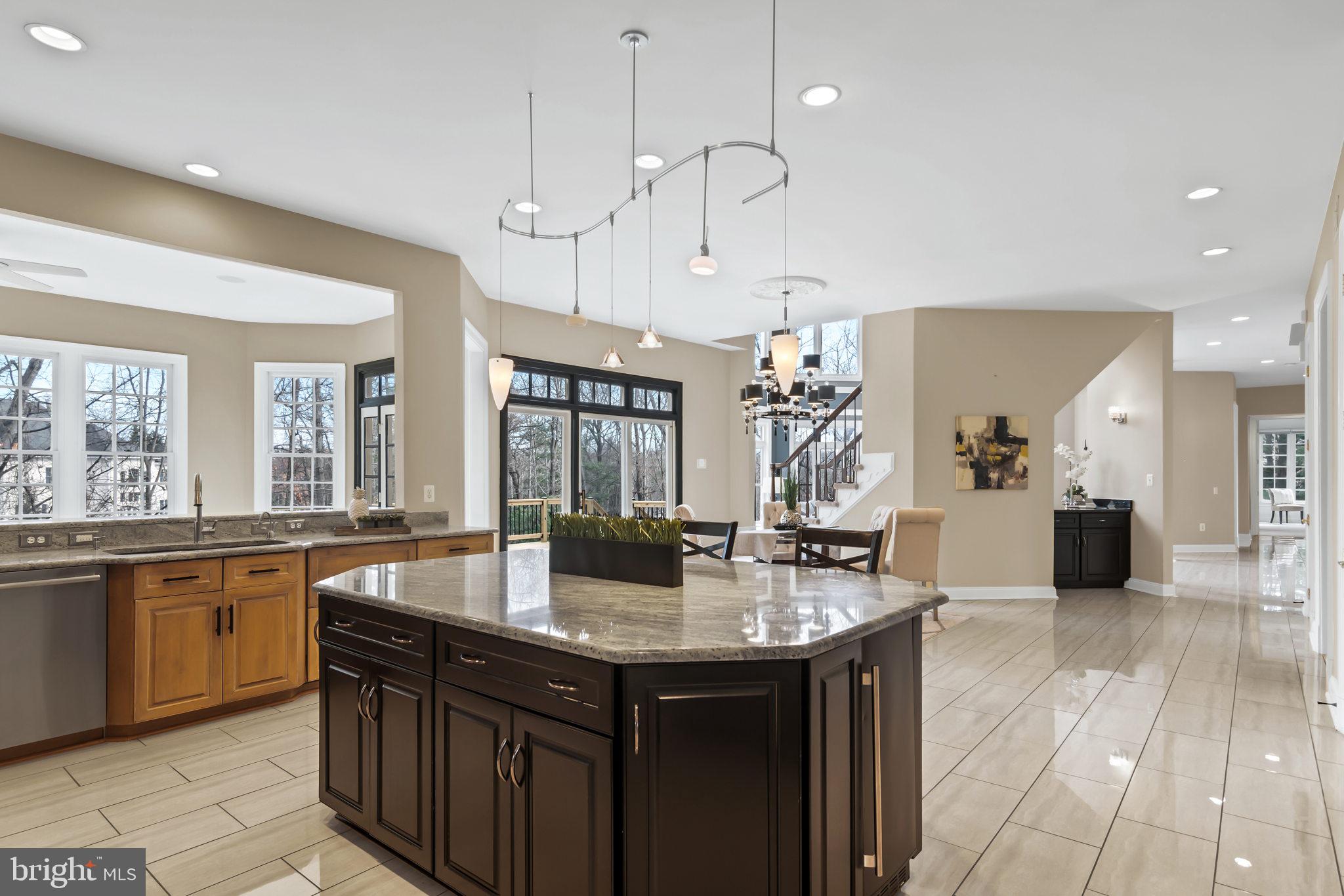 2539 Donns Way Oakton, VA 22124 - Photo 23 of 74