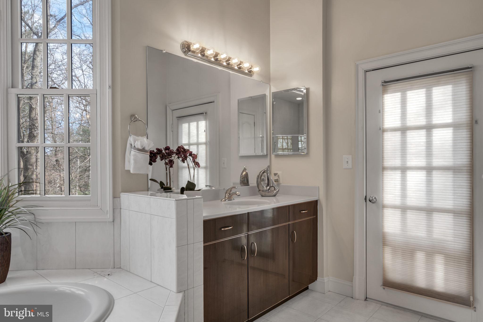 2539 Donns Way Oakton, VA 22124 - Photo 33 of 74