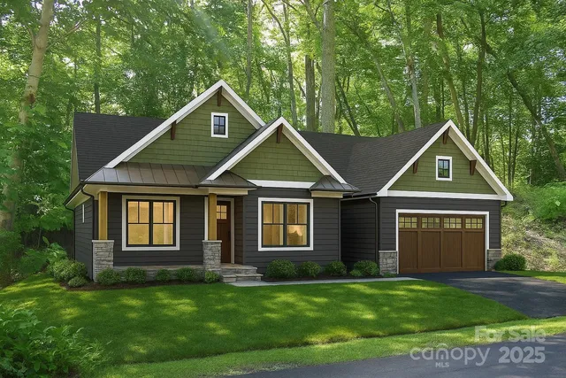 $100,000 | 120 Ivywood Lane, Laurel Park, NC 28739