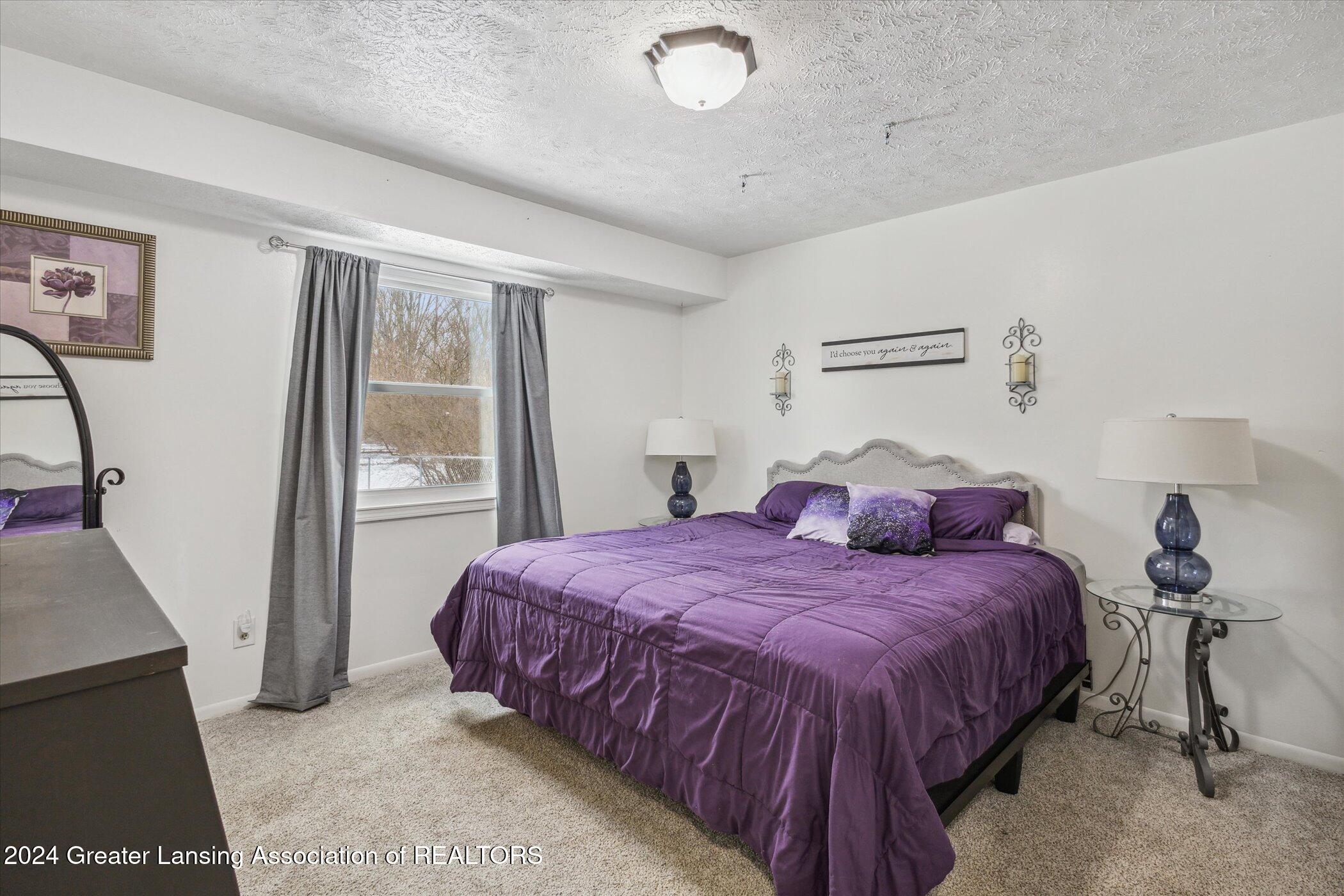 5117 Hughes Road Lansing, MI 48911 - Photo 16 of 38 Primary Bedroom