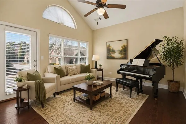 $550,000 | 2730 Middlecreek Way, Cumming, GA 30041