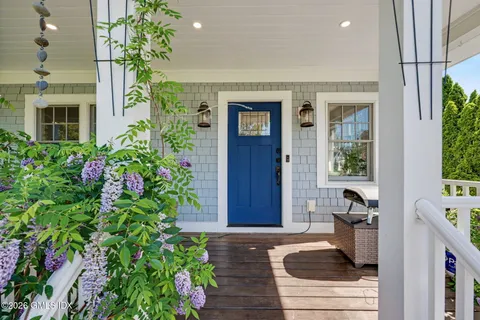 $4,100,000 | 5 Grant Avenue, Old Greenwich, CT 06870