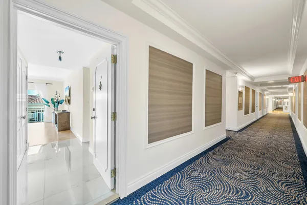 $10,000 | 250 North Bradley Place, Unit 402, Palm Beach, FL 33480