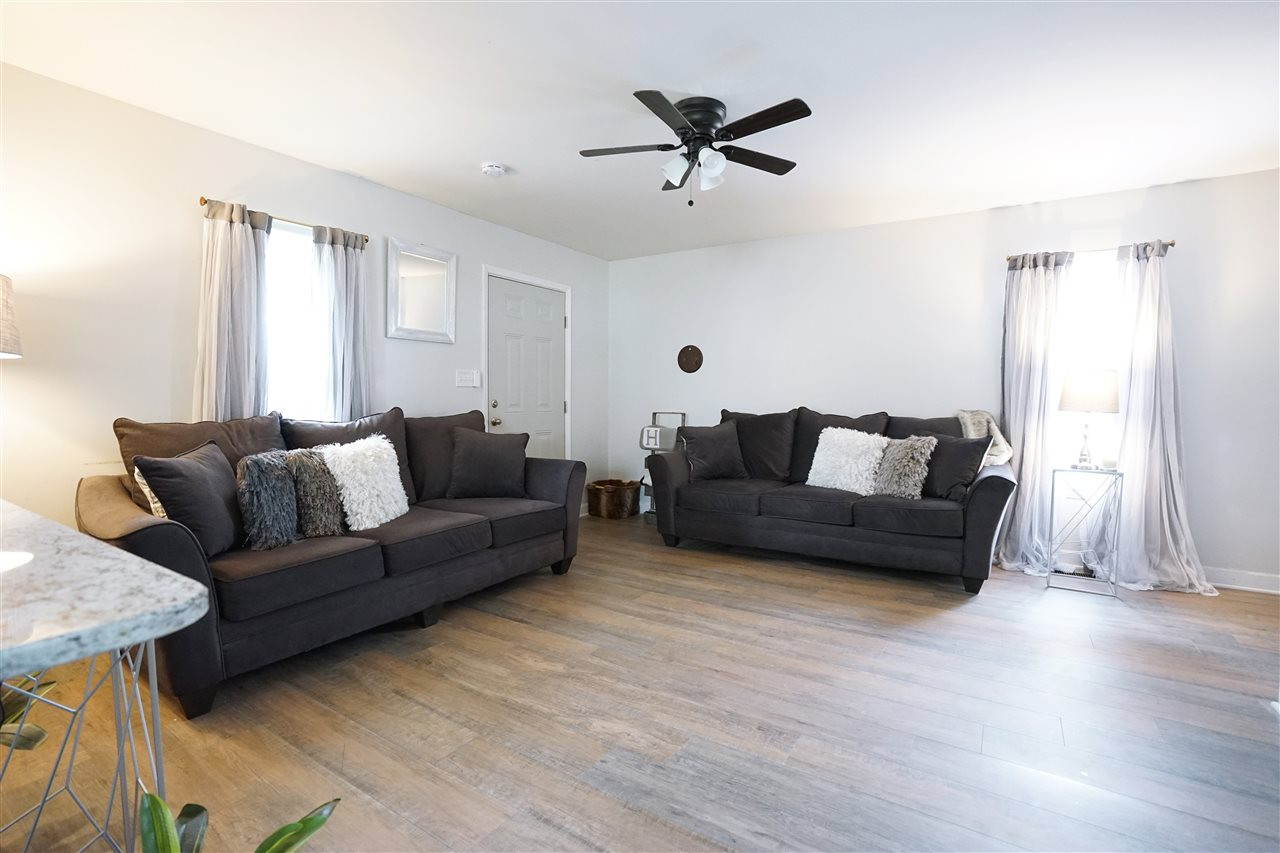 1208 Swingline Way Raleigh, NC 27610 - Photo 5 of 22 Photo 5