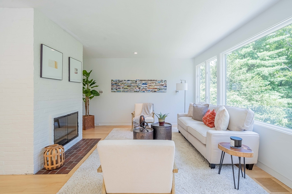 5 Moon Hill Road Lexington, MA 02421 - Photo 4 of 42 Gallery Image 4