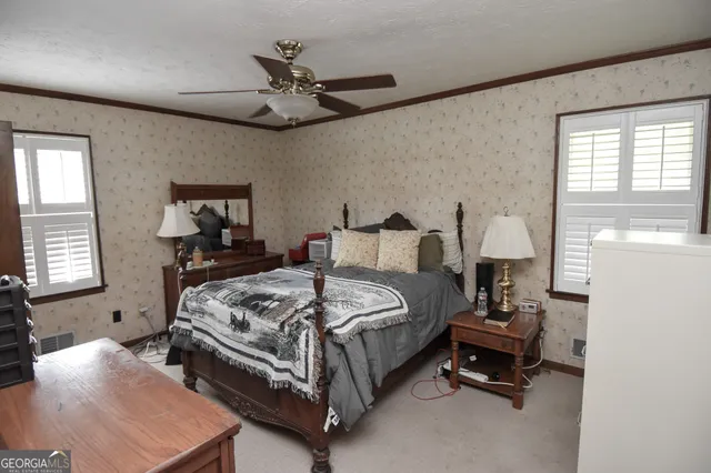 a view of workspace with windows