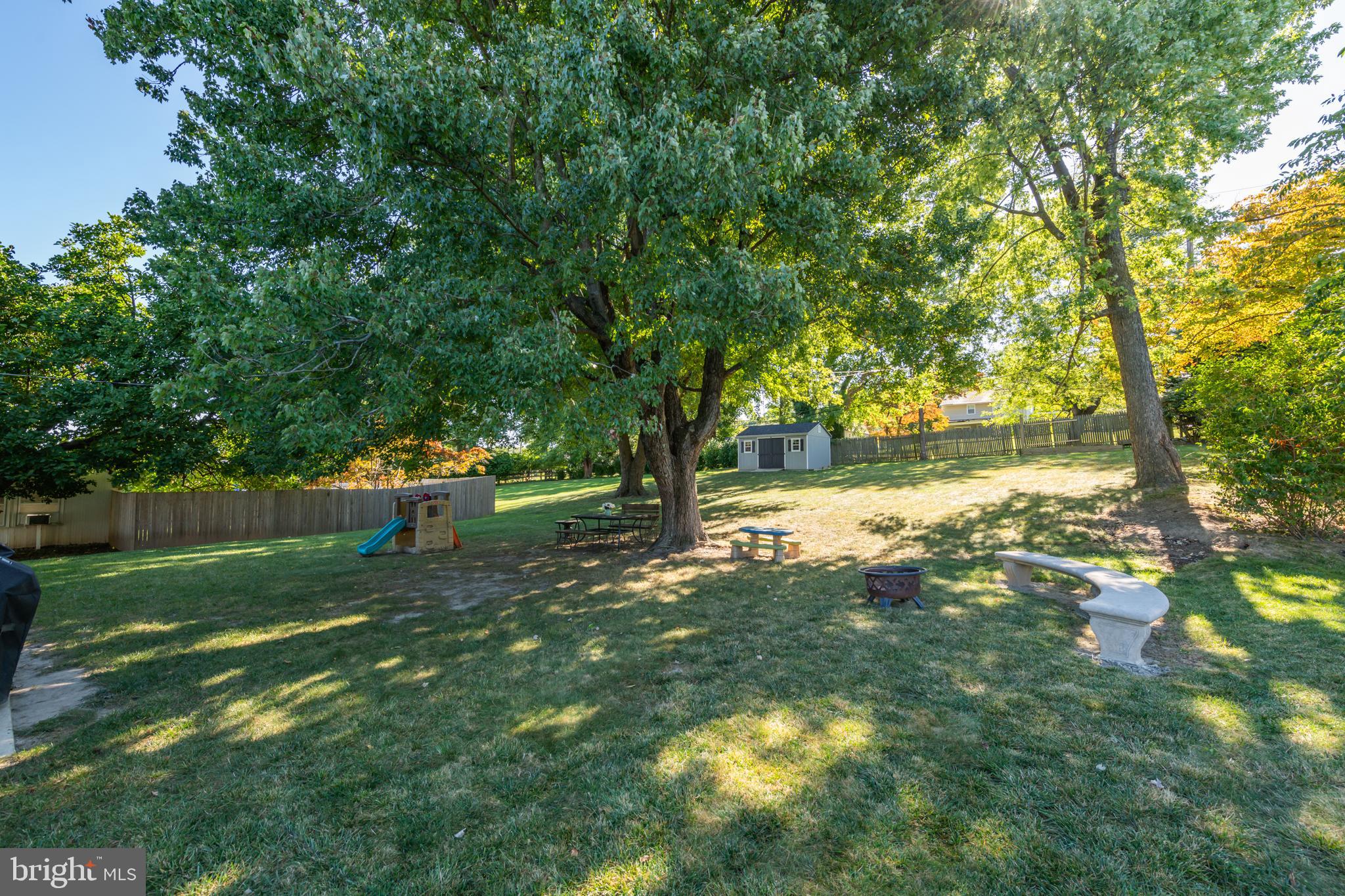 218 Preston Road Flourtown, PA 19031 - Photo 32 of 41 Large Backyard
