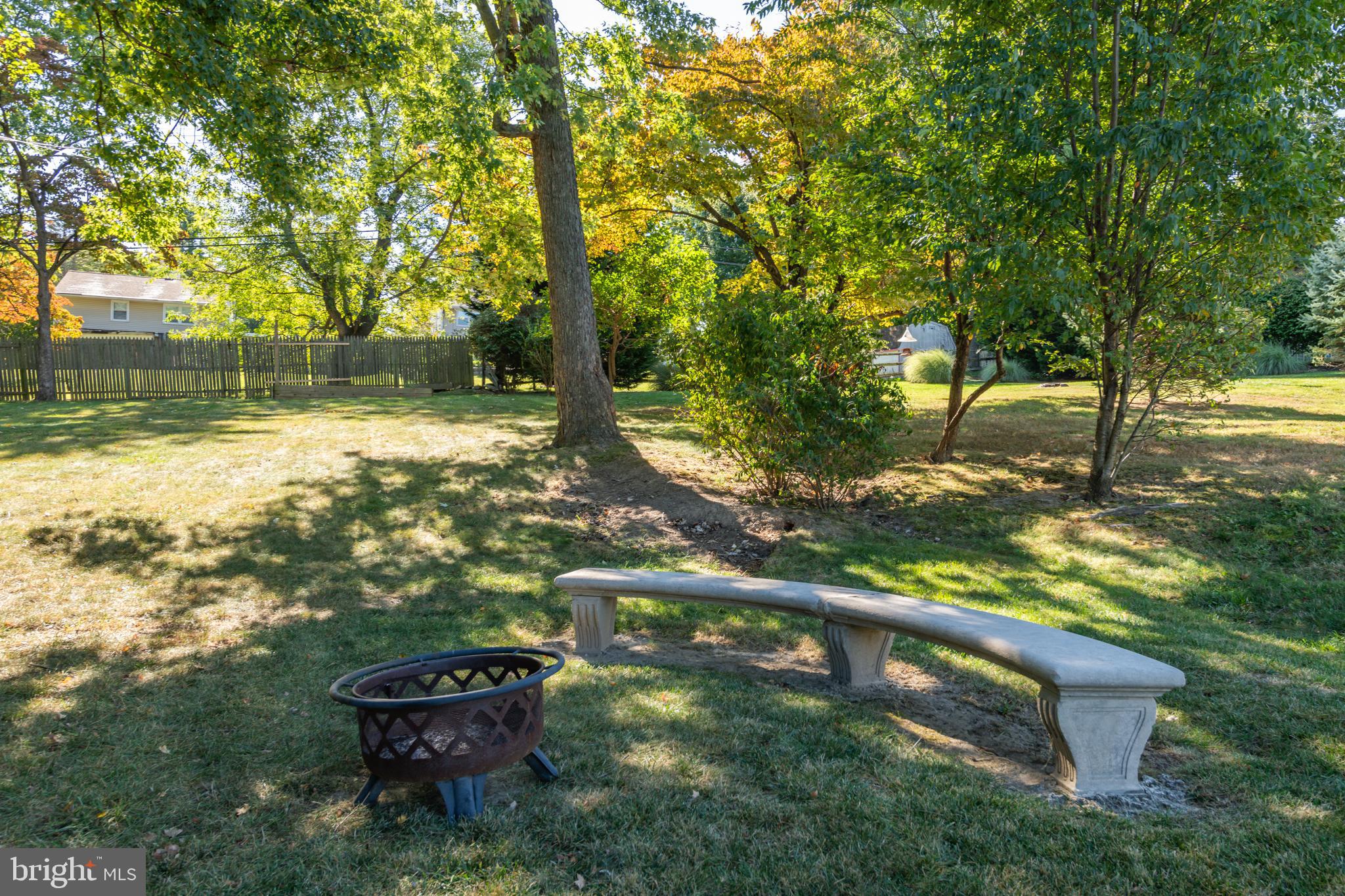 218 Preston Road Flourtown, PA 19031 - Photo 33 of 41 Original Stotesbury Stone Bench